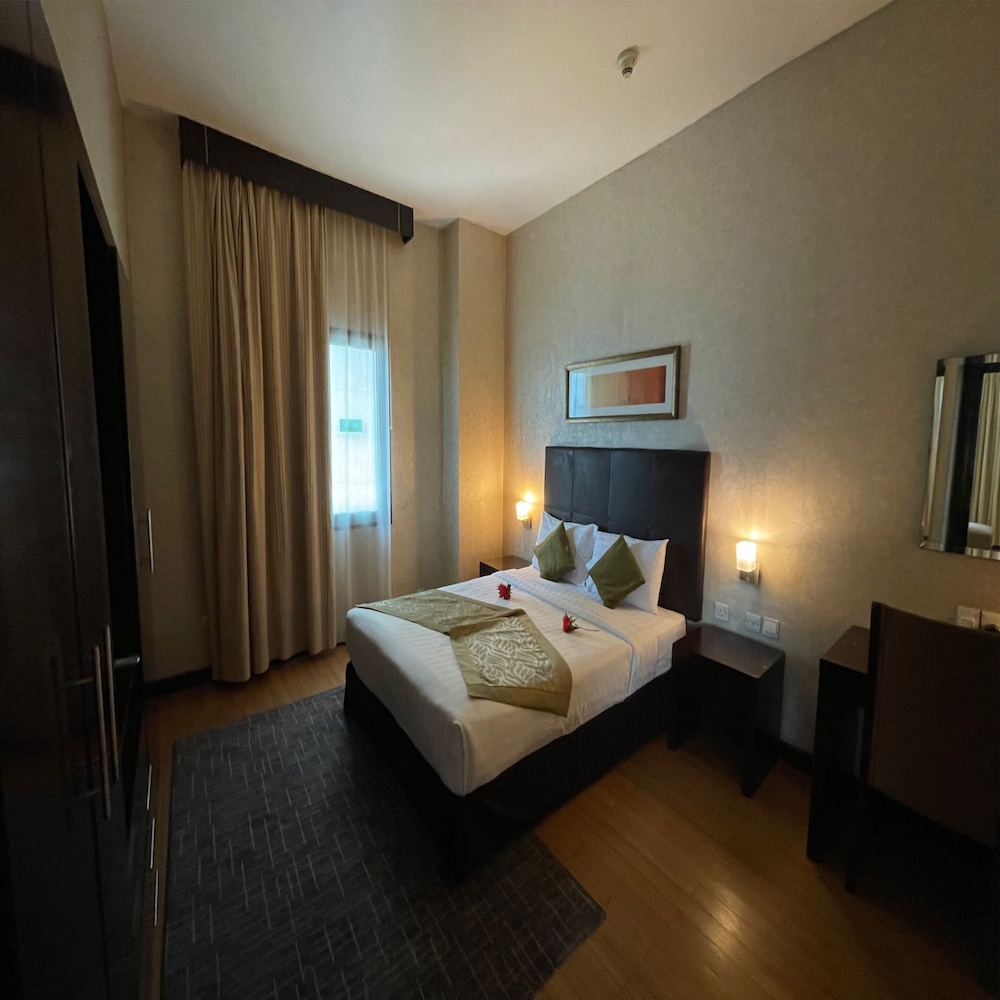 Tulip Creek Hotel Apartments Rezervasyon