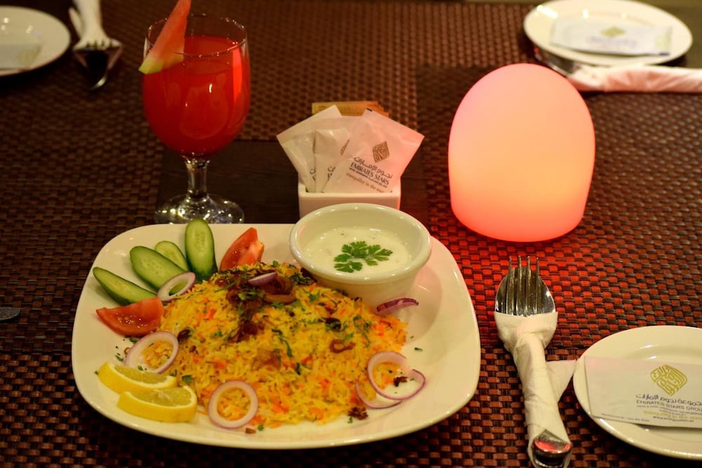 Nejoum Al Emarate Hotel Rezervasyon