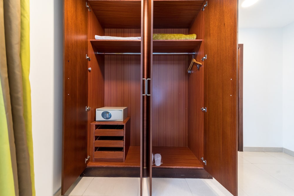 Star Metro Deira Hotel Apartments Rezervasyon