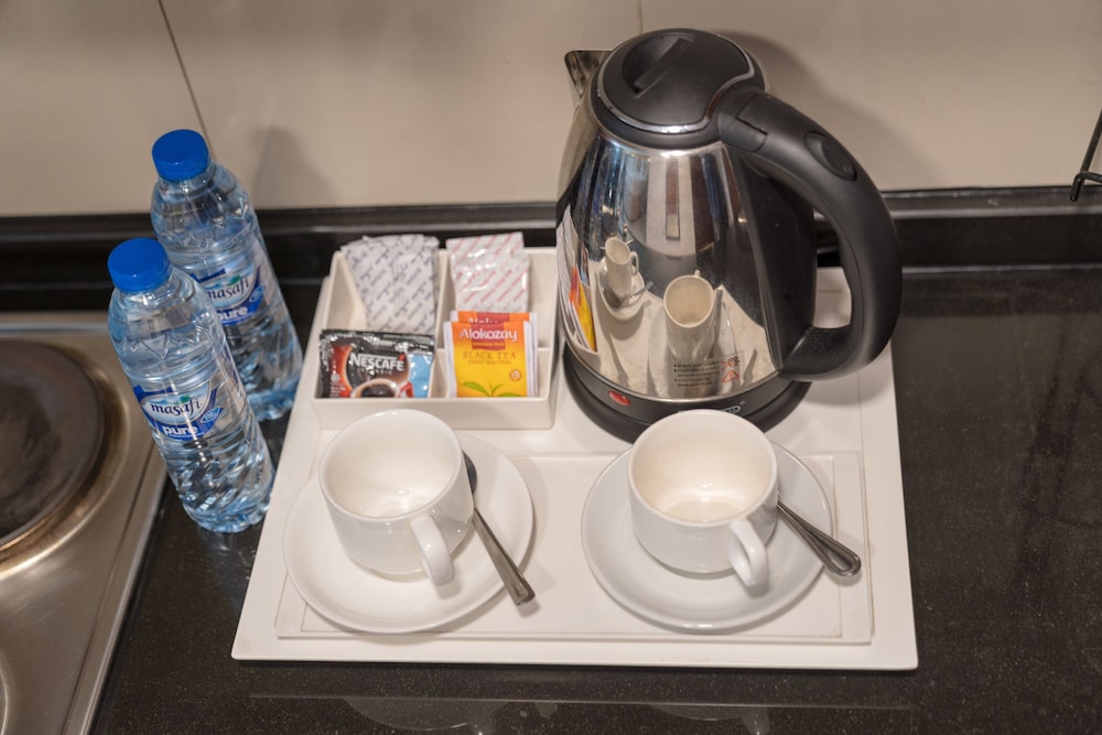 Star Metro Deira Hotel Apartments Rezervasyon