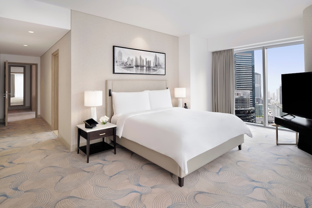 JW Marriott Hotel Marina Rezervasyon