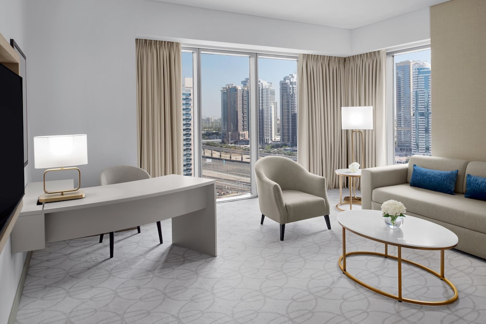 JW Marriott Hotel Marina Rezervasyon