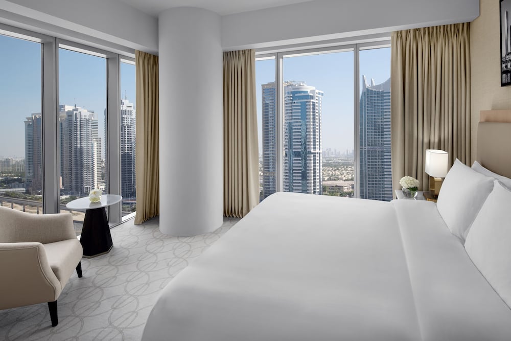 JW Marriott Hotel Marina Rezervasyon