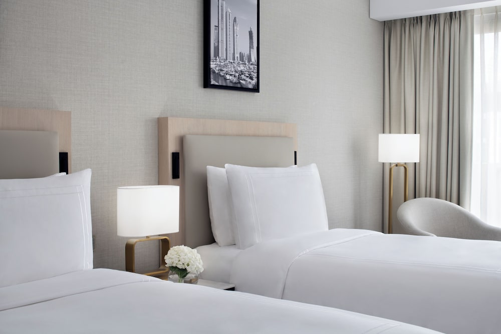 JW Marriott Hotel Marina Rezervasyon