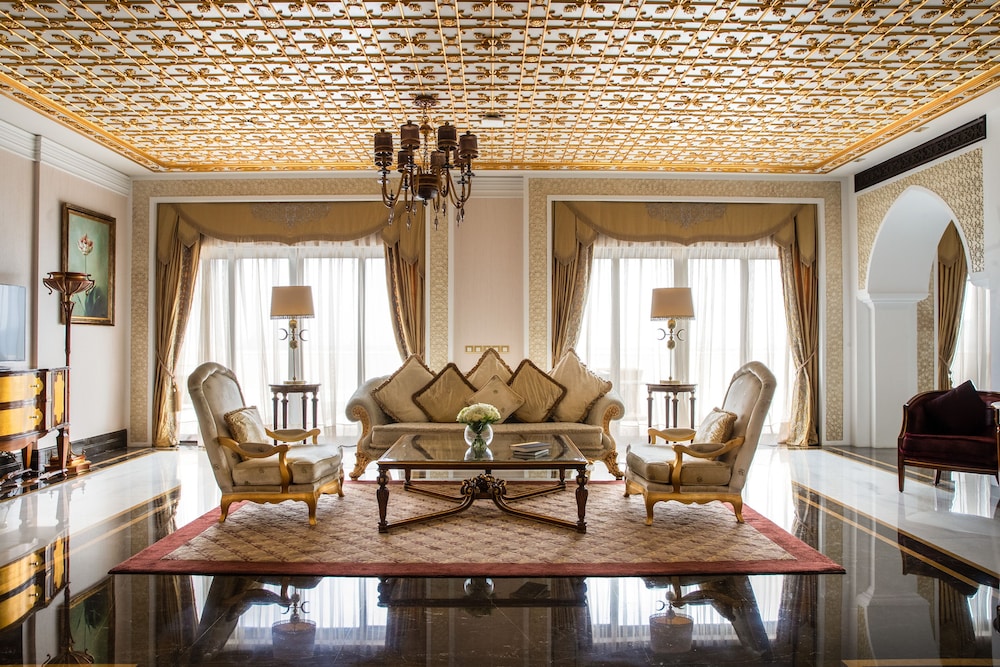 Jumeirah Zabeel Saray Rezervasyon