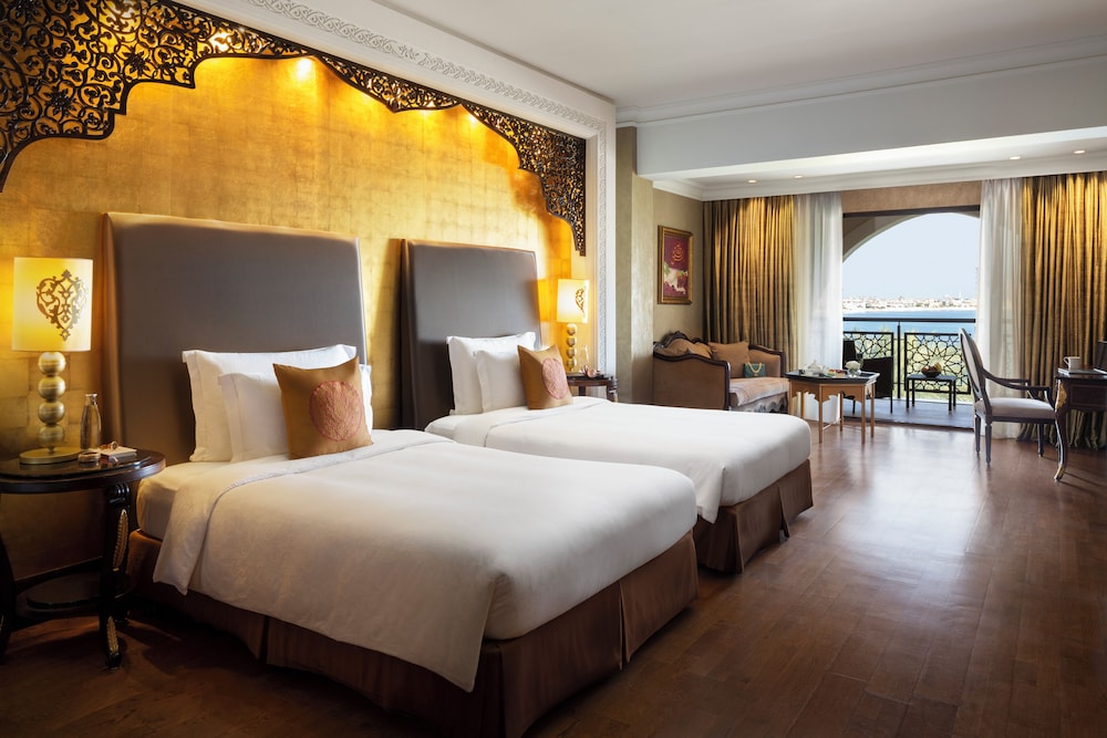 Jumeirah Zabeel Saray Rezervasyon