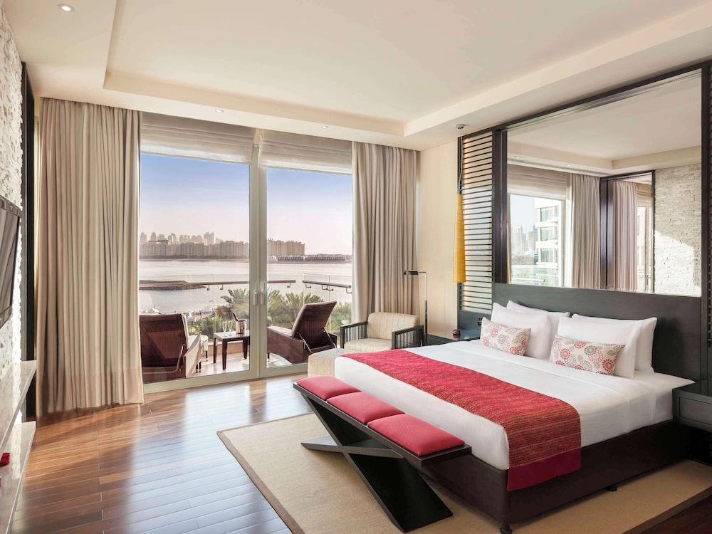 Rixos The Palm Hotel & Suites Rezervasyon