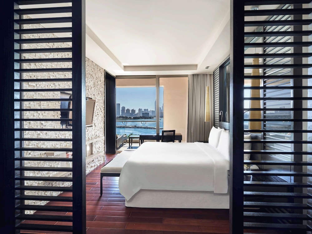 Rixos The Palm Hotel & Suites Rezervasyon