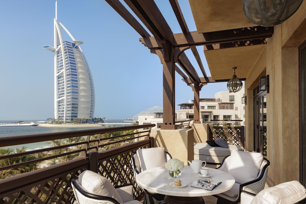 Jumeirah Mina Al Salam Rezervasyon