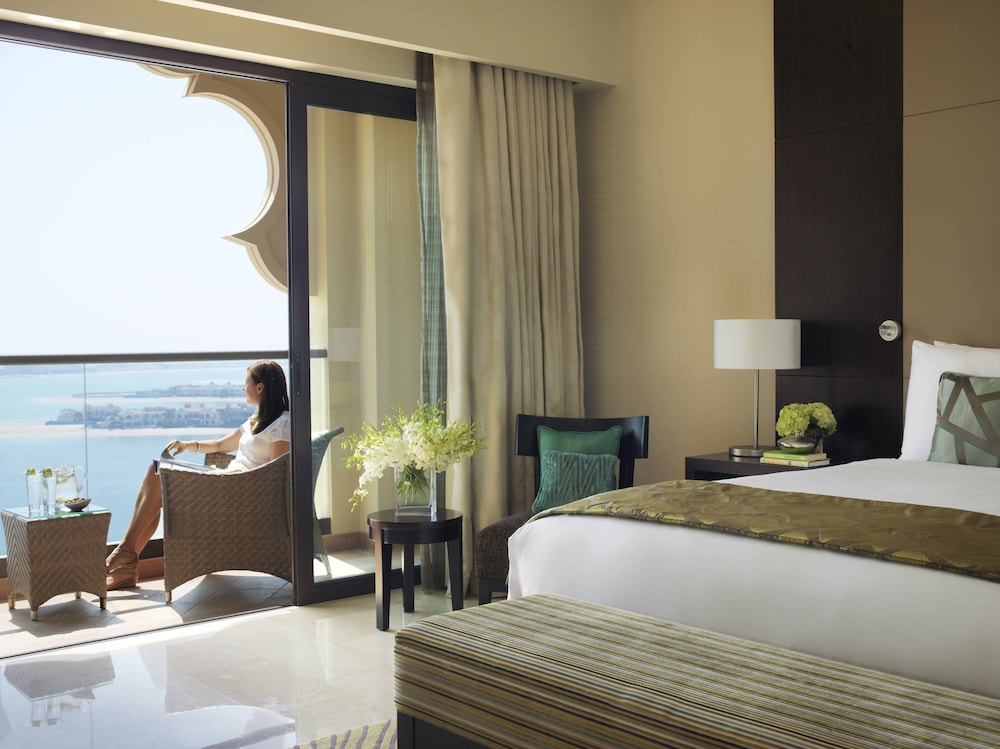 Fairmont The Palm Rezervasyon
