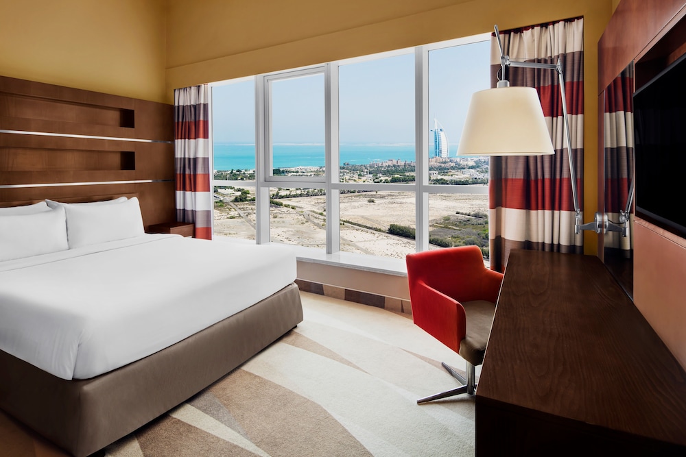 Novotel Dubai Al Barsha Rezervasyon