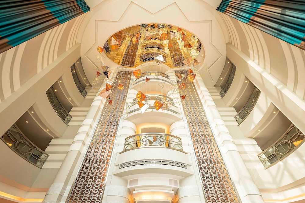 Sheraton Mall of the Emirates Hotel, Dubai Rezervasyon