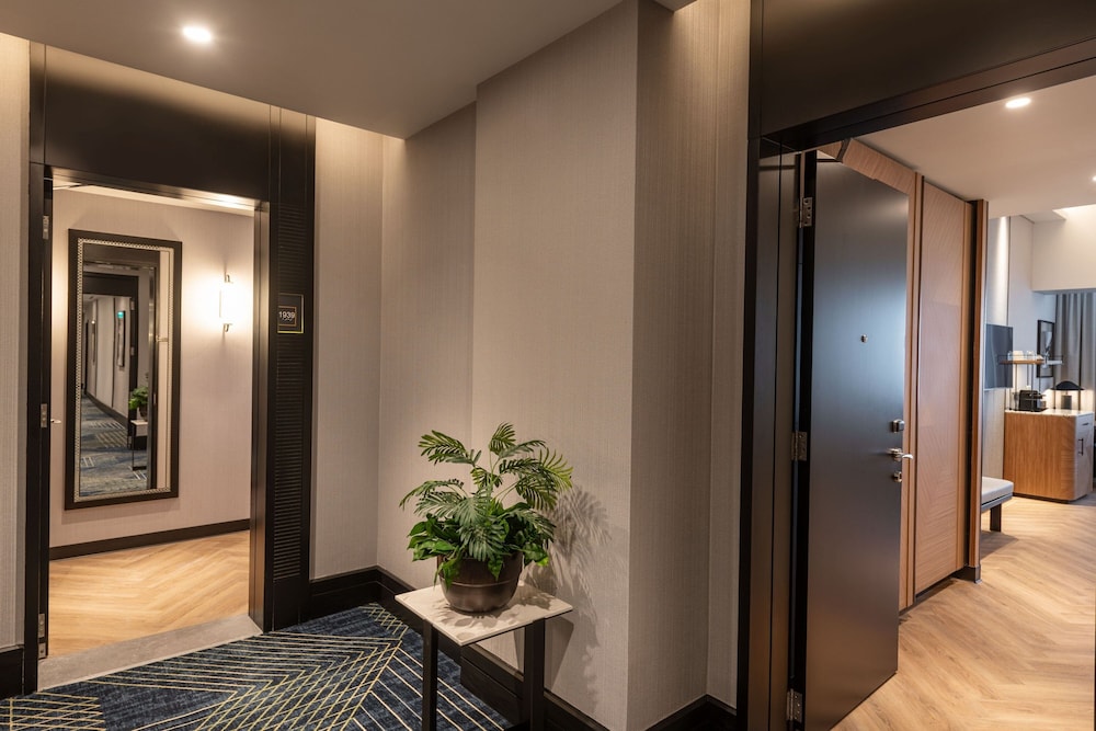 Sheraton Mall of the Emirates Hotel, Dubai Rezervasyon