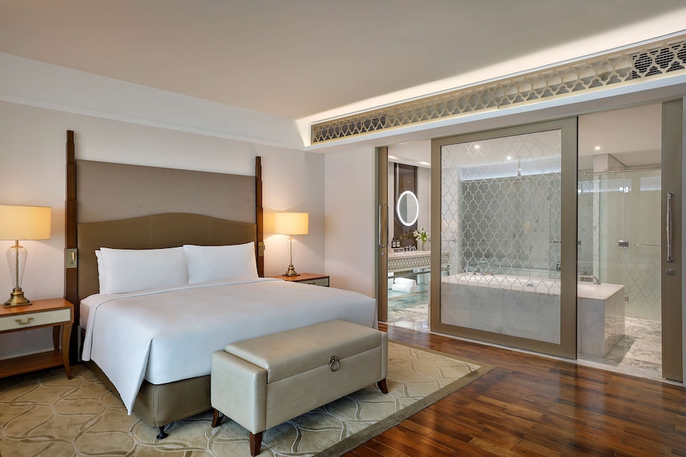 Waldorf Astoria Dubai Palm Jumeirah Rezervasyon
