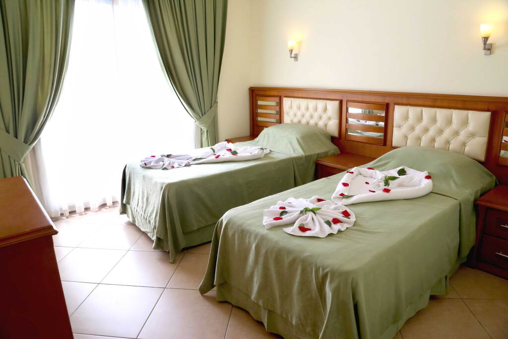 Club Karakas Rezervasyon