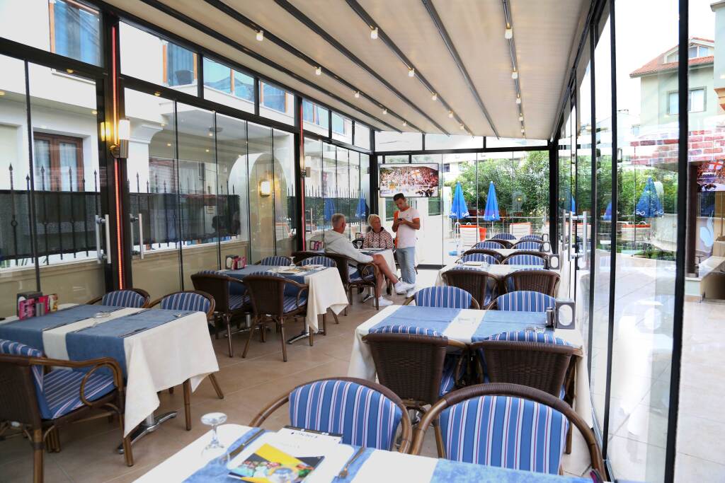 Club Karakas Rezervasyon