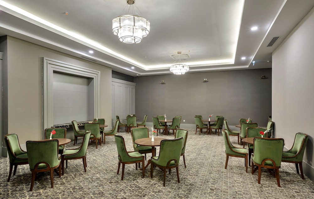 Sunis Efes Royal Palace Resort & Spa Rezervasyon