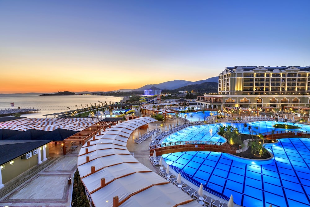 Sunis Efes Royal Palace Resort & Spa Rezervasyon