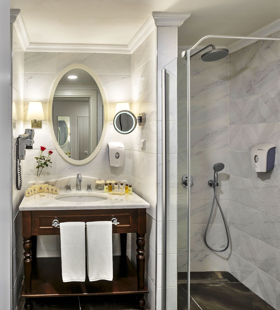 Sunis Efes Royal Palace Resort & Spa Rezervasyon