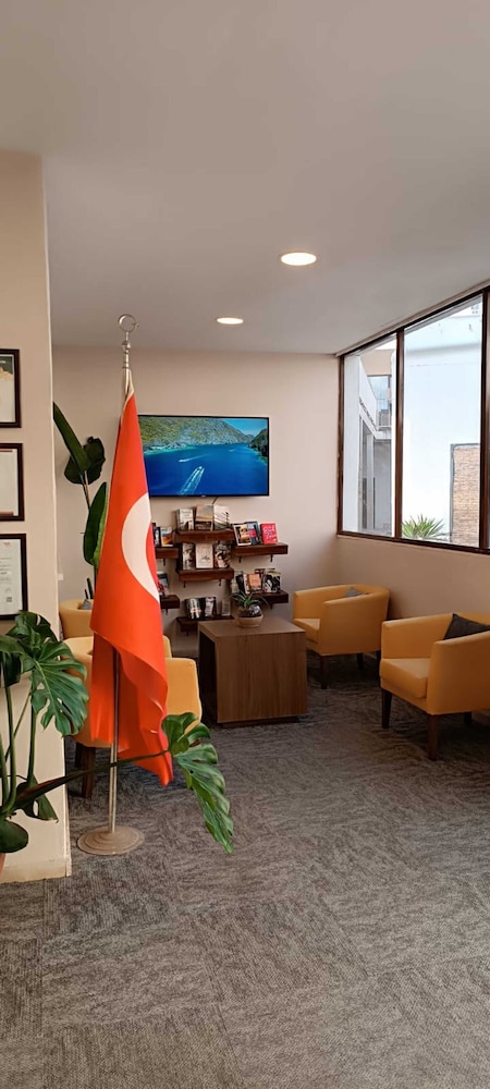 Ladies Beach Suit Otel Rezervasyon