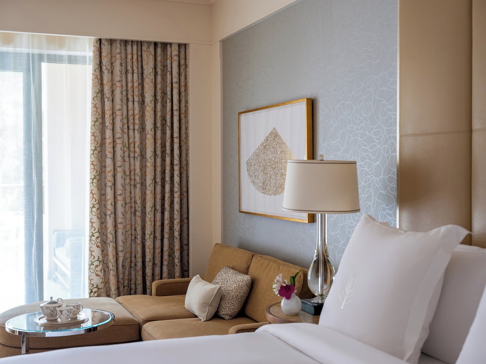 Four Seasons Resort Dubai at Jumeirah Beach Rezervasyon