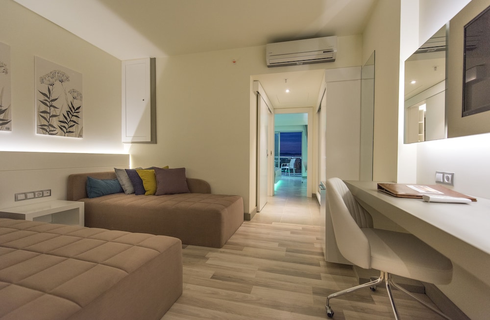 Flora Garden Ephesus Rezervasyon