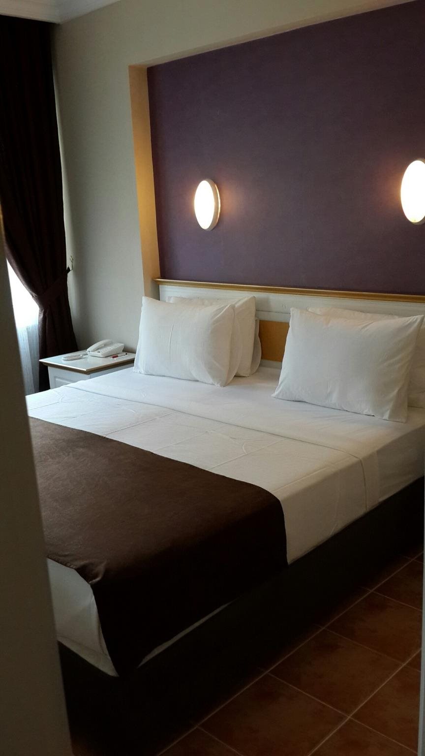 Comet Hotel & Resort Rezervasyon