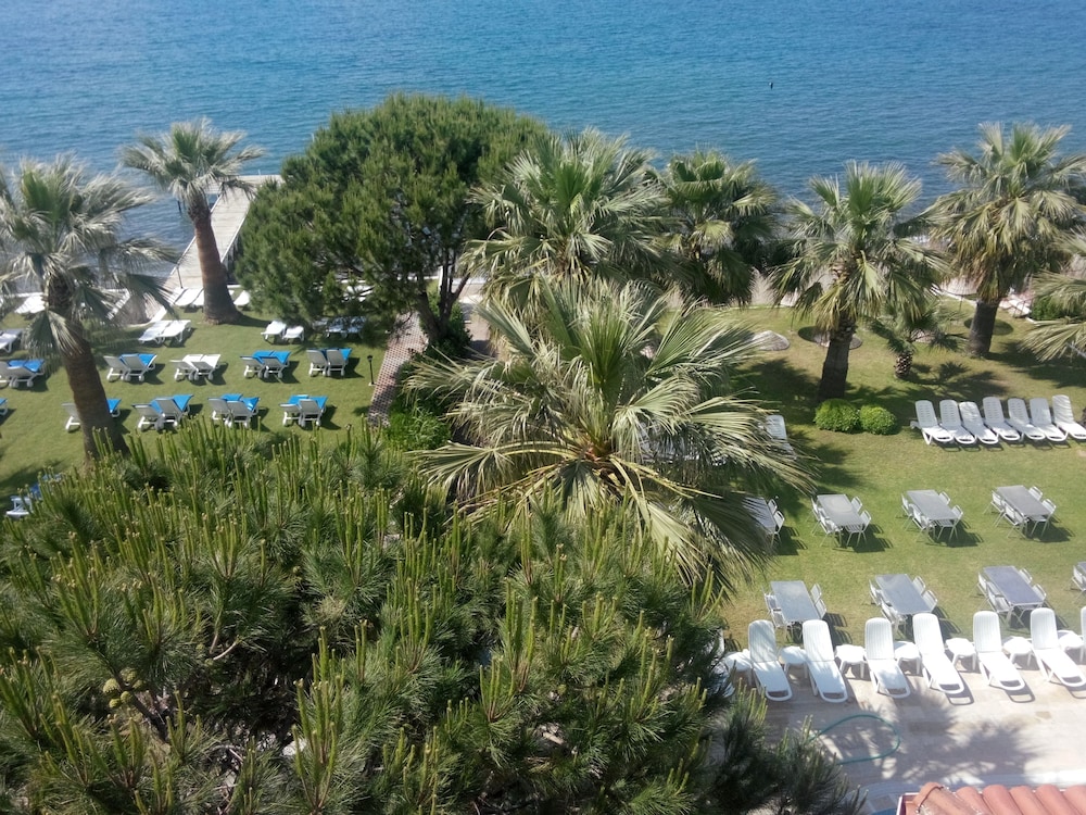 Art Hotel Kusadasi Rezervasyon