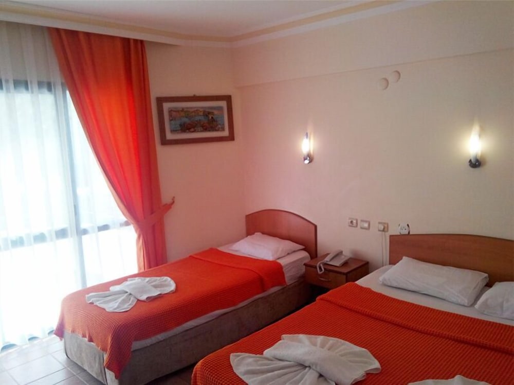 Art Hotel Kusadasi Rezervasyon