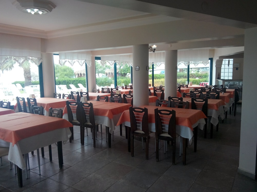 Art Hotel Kusadasi Rezervasyon