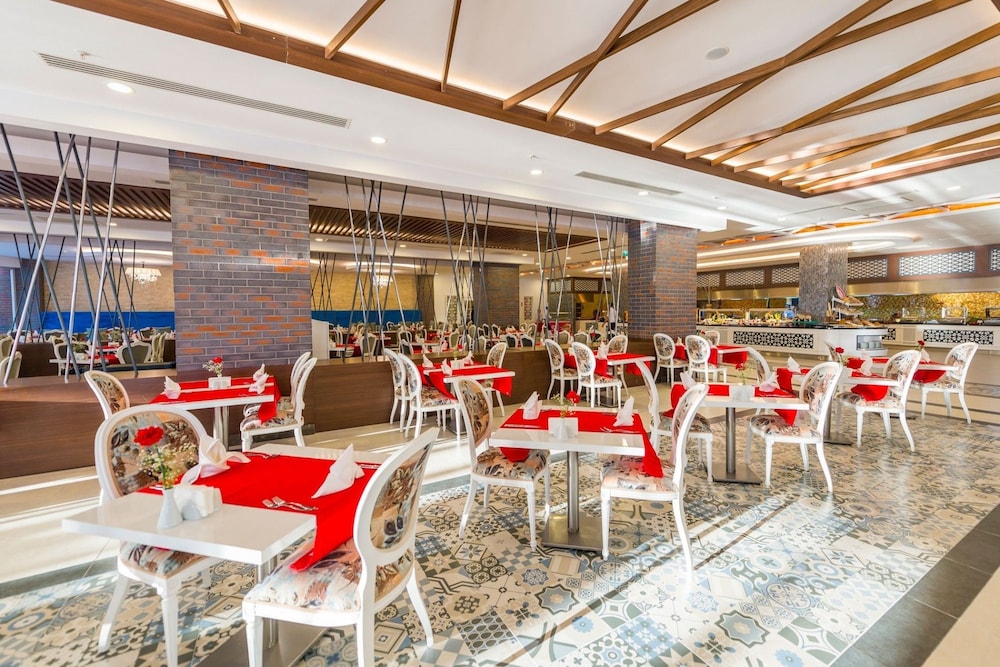 Dream World Hill Rezervasyon