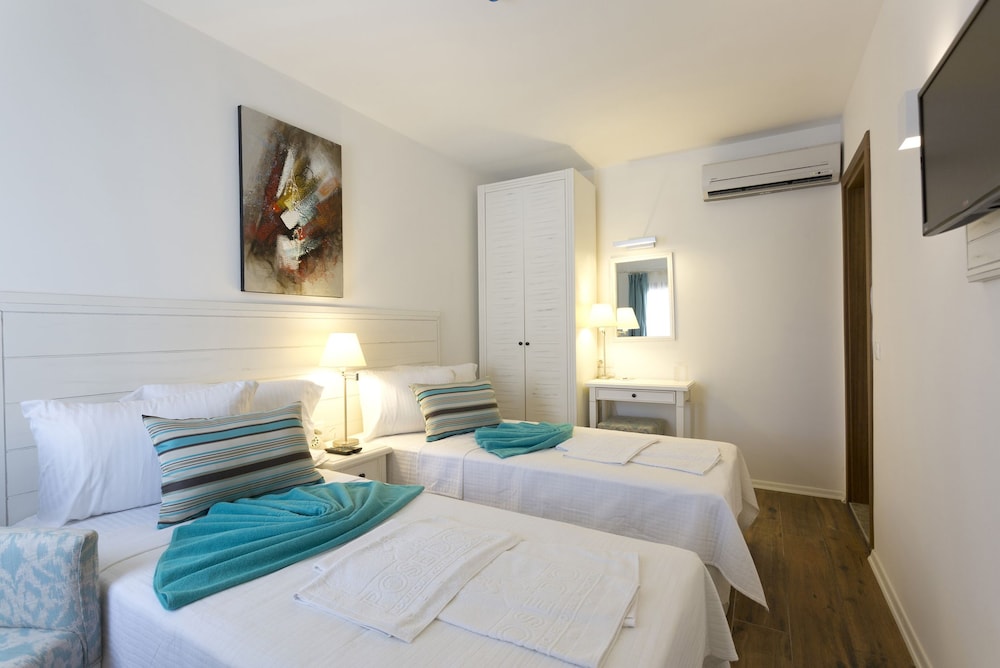 Poseidon Boutique Hotel  & Yacht Club Rezervasyon