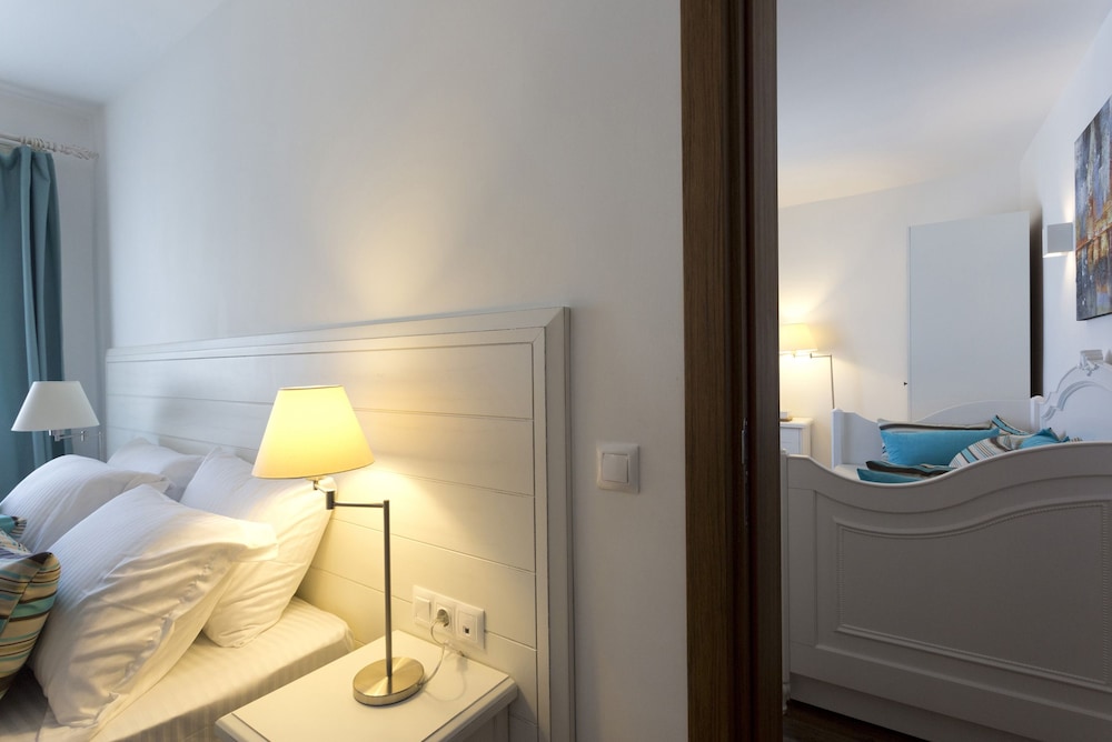 Poseidon Boutique Hotel  & Yacht Club Rezervasyon