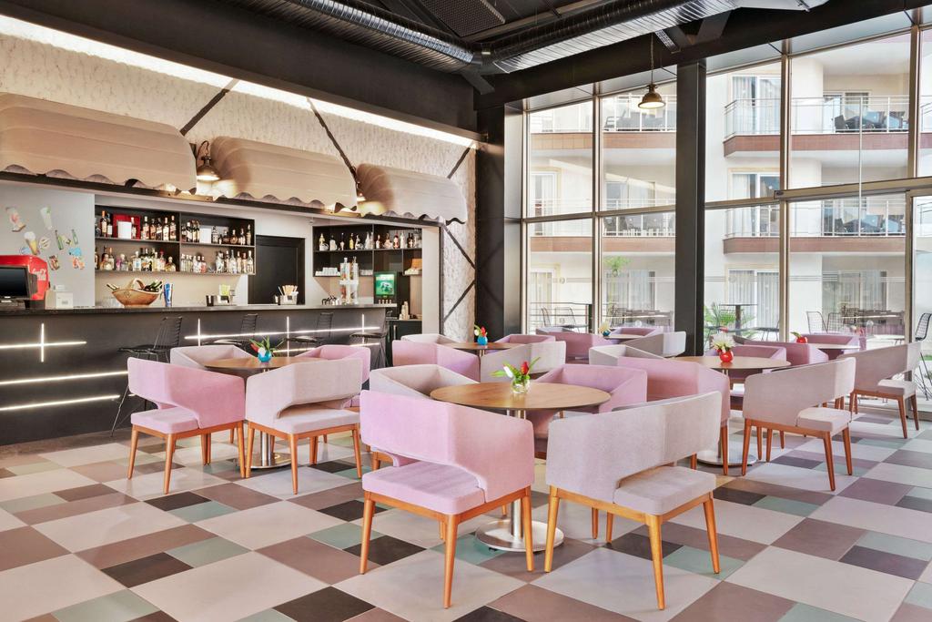 Ramada Hotel & Suites by Wyndham Kusadasi Rezervasyon