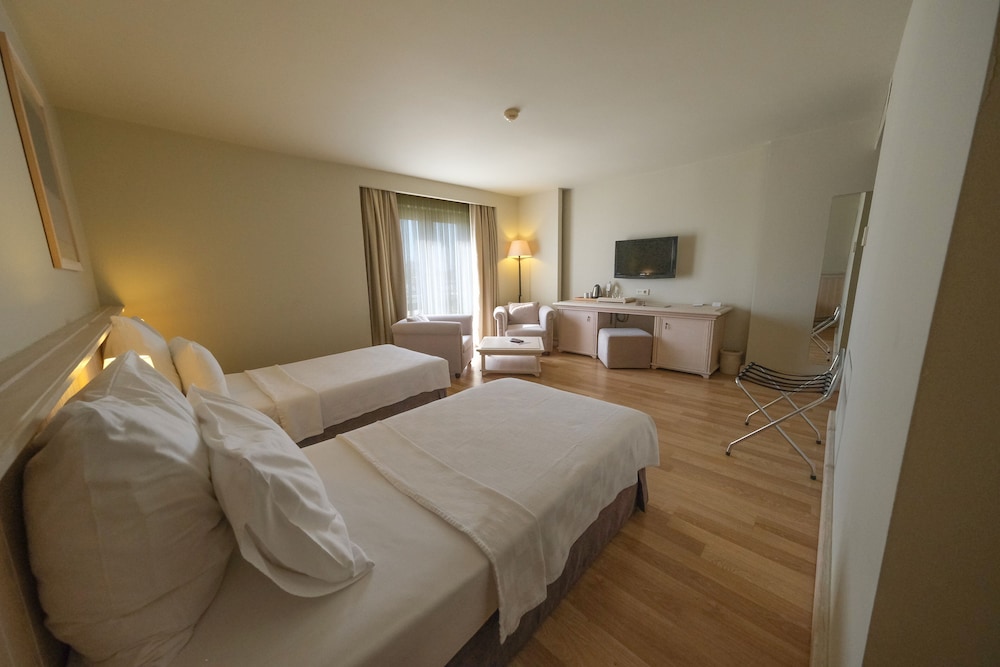 Yacht Club Rezervasyon