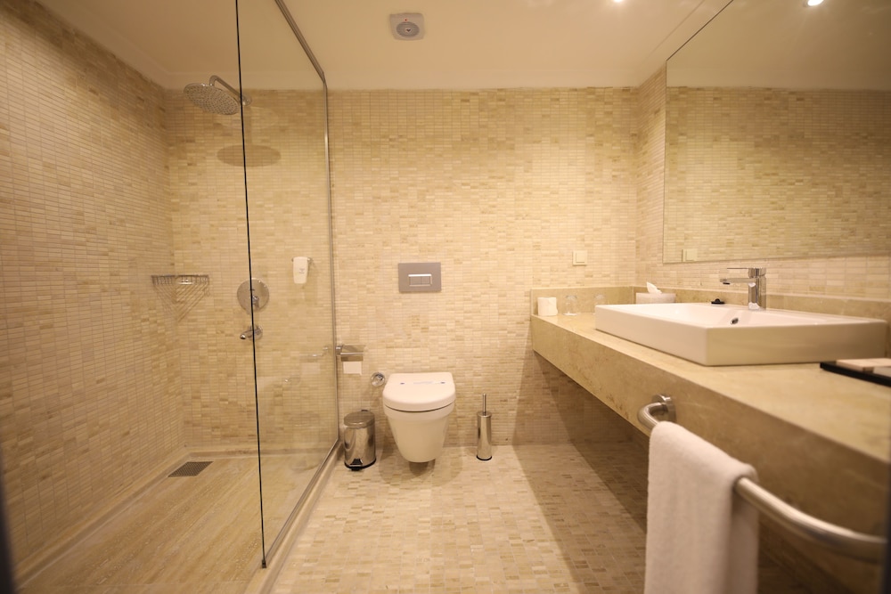 Yacht Club Rezervasyon