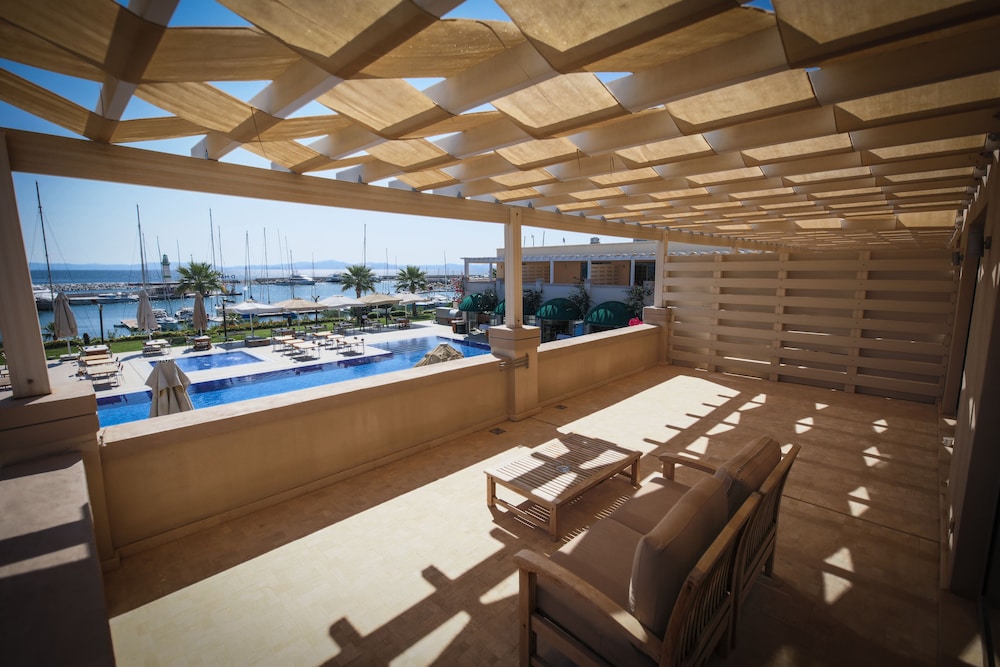 Yacht Club Rezervasyon