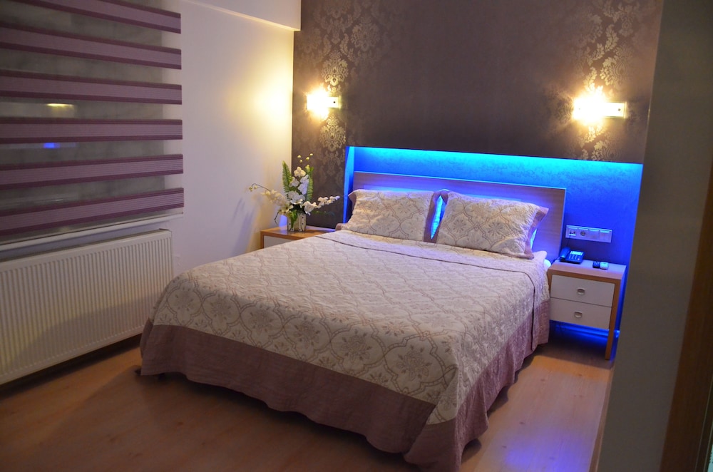 Grand Öztürk Rezervasyon