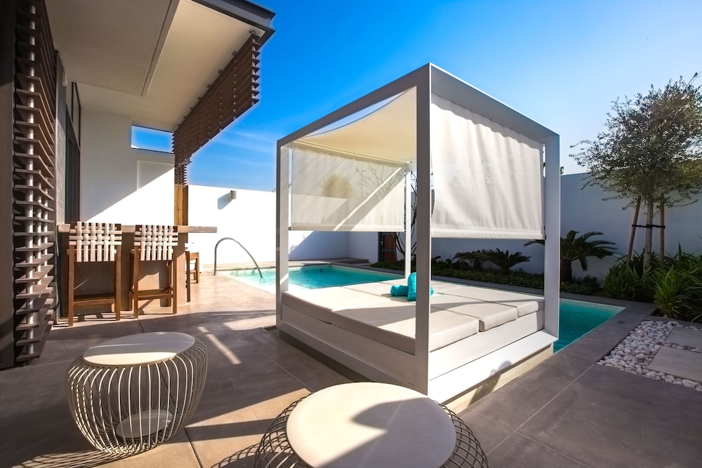 Nikki Beach Resort & Spa Dubai Rezervasyon