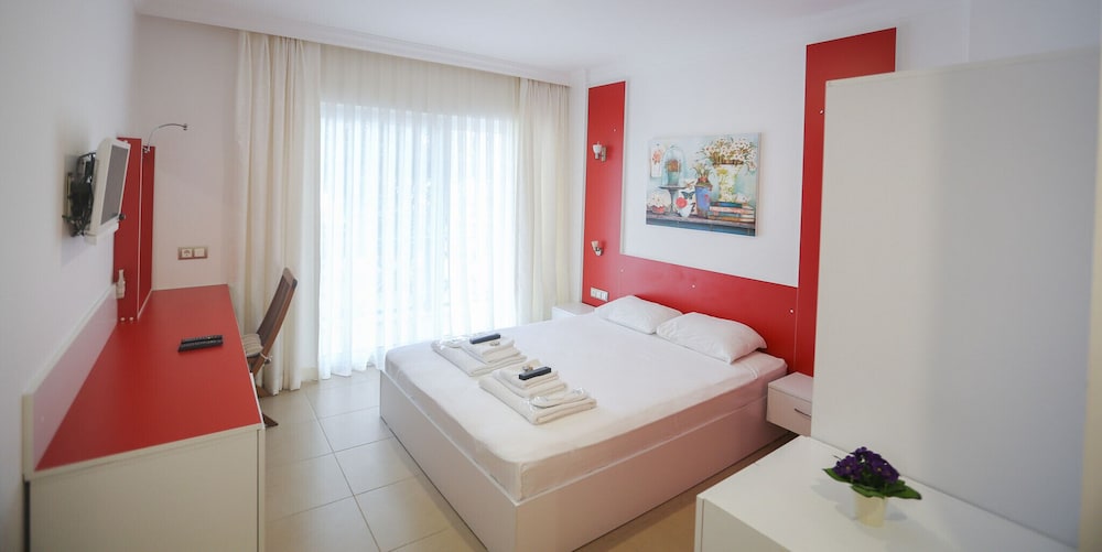 Melek Hotels Bozburun Rezervasyon