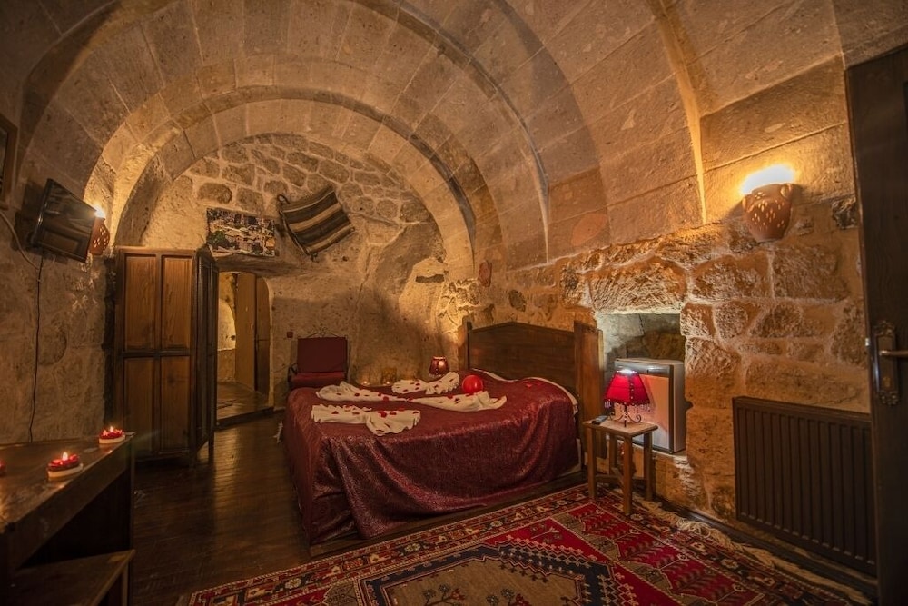 Cappadocia Antique Gelveri Cave Hotel Rezervasyon