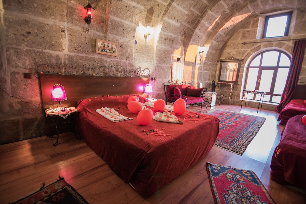 Cappadocia Antique Gelveri Cave Hotel Rezervasyon