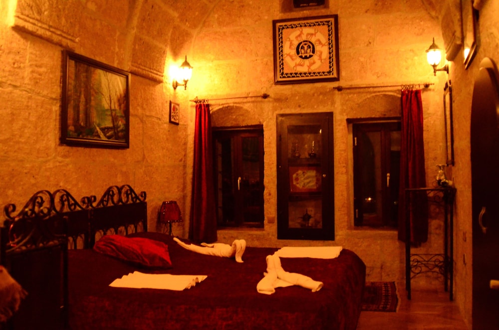 Cappadocia Antique Gelveri Cave Hotel Rezervasyon