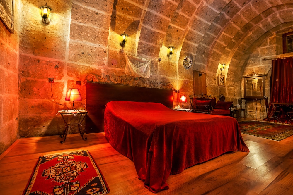 Cappadocia Antique Gelveri Cave Hotel Rezervasyon