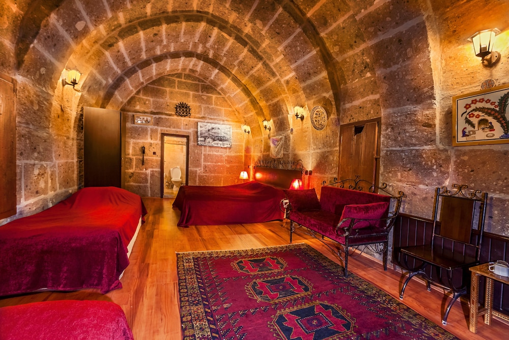 Cappadocia Antique Gelveri Cave Hotel Rezervasyon