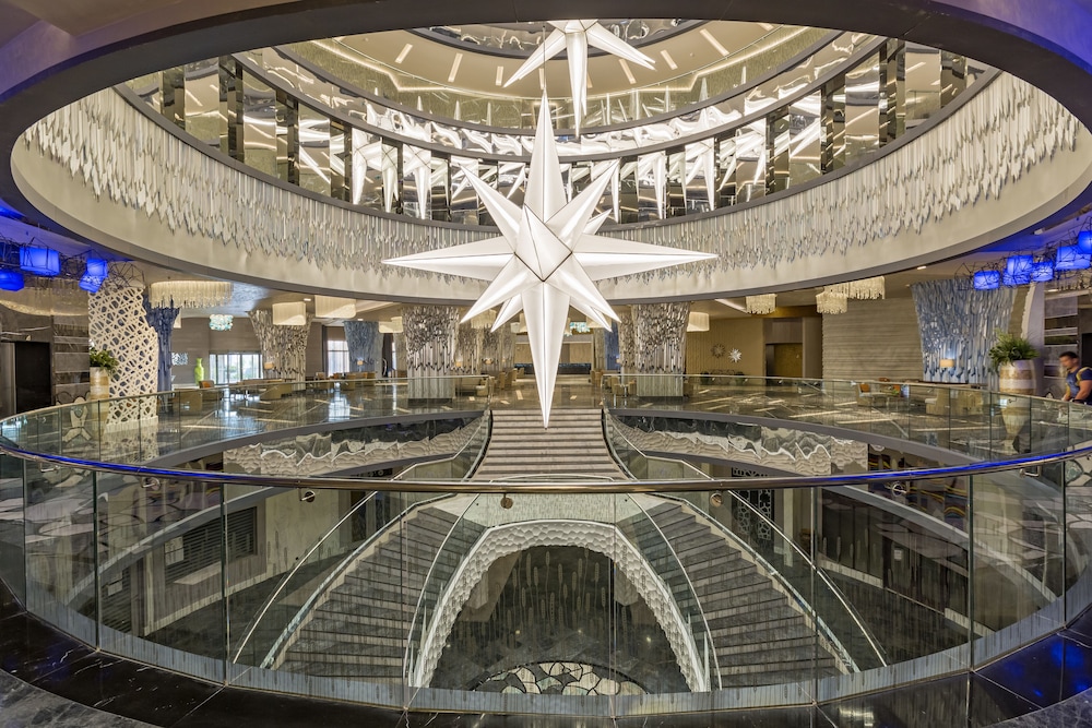 Royal Seginus Rezervasyon