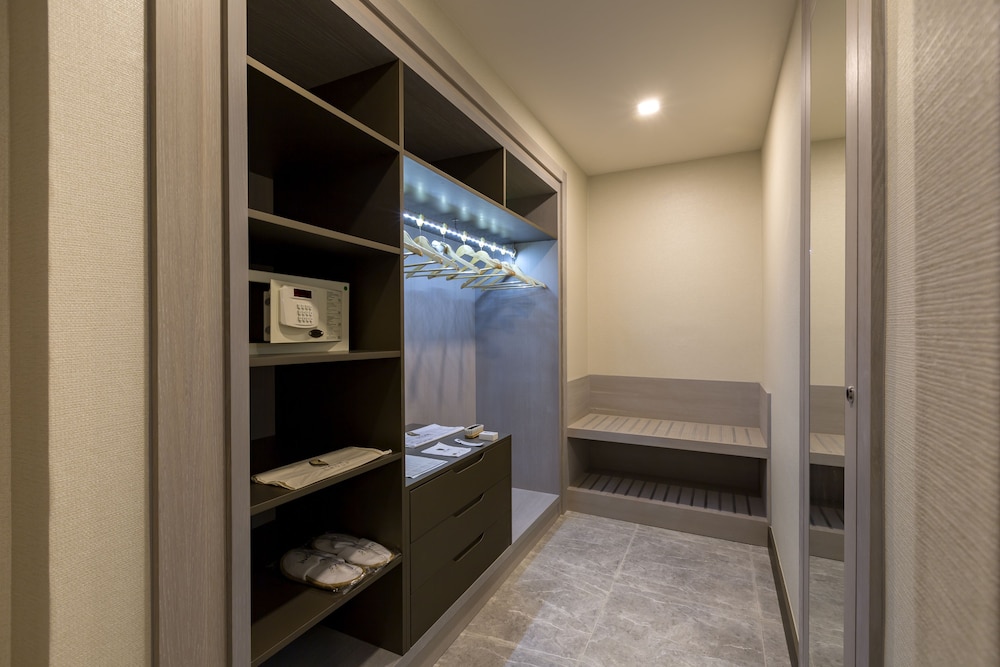 Royal Seginus Rezervasyon