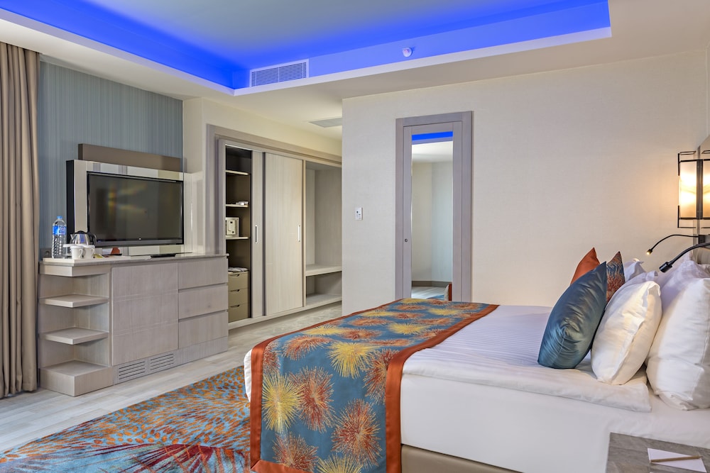 Royal Seginus Rezervasyon