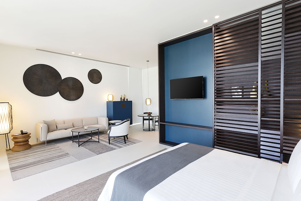 Al Zorah Beach Resort Rezervasyon