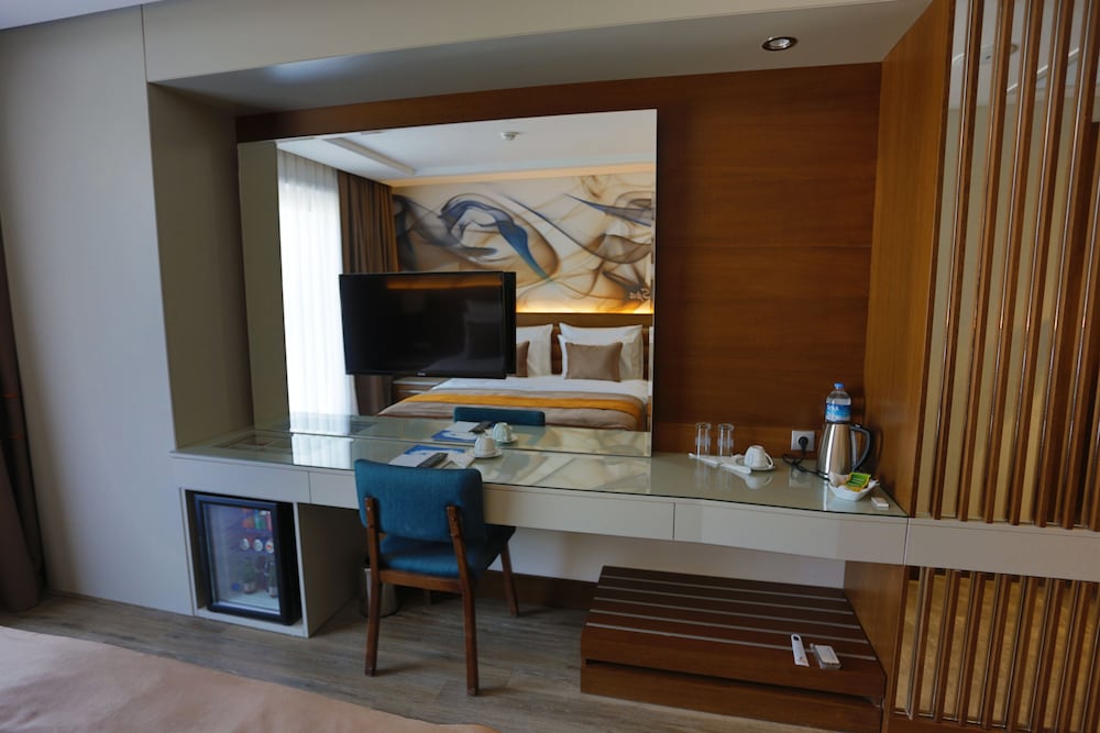 B Business Hotel & Spa Rezervasyon